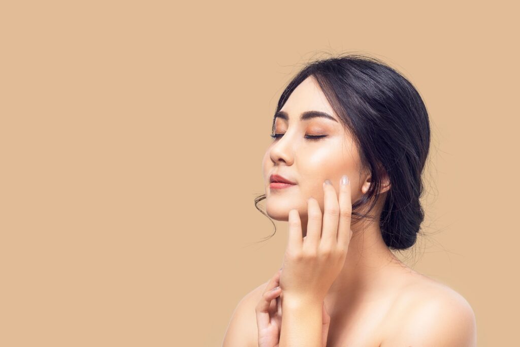 PUDIAM LASH｜北欧インテリアに包まれた福岡県久留米市のまつ毛エクステ・つけまつげサロン