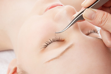 マツエクの付け替えオフとは?福岡県久留米市のPUDIAM LASHでの施術ガイド |PUDIAM LASH