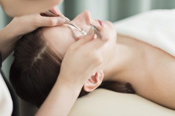 PUDIAM LASHが提案する福岡県久留米市での理想的な目元デザインと北欧インテリアの癒やし